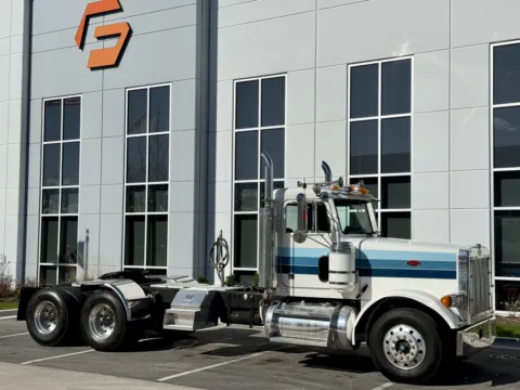 Photos of 1998 PETERBILT 379 for sale in New Lenox, IL at Forge Truck Centers - Illinois