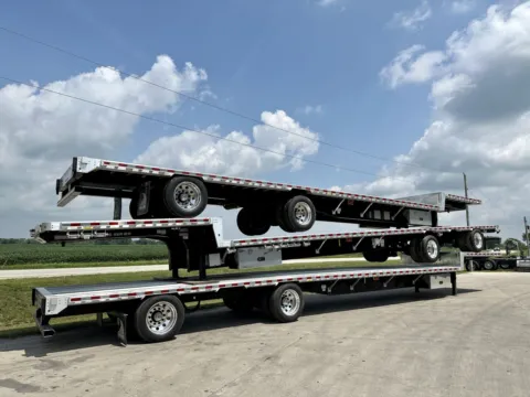 Photos of 2024 TRAIL KING KINGTK80ACS53'TRAILER for sale in New Lenox, IL at Forge Truck Centers - Illinois