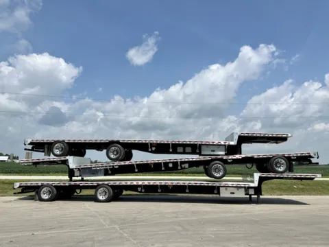 Another view of 2024 TRAIL KING KINGTK80ACS53'TRAILER for sale in New Lenox, IL at Forge Truck Centers - Illinois