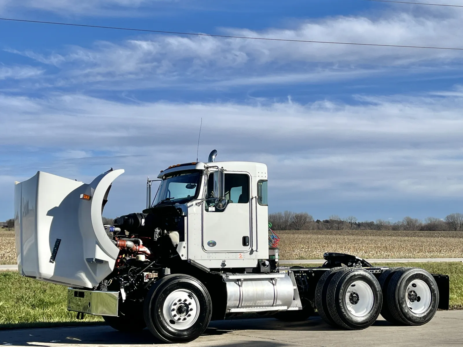 2011 Kenworth T800 - image 10