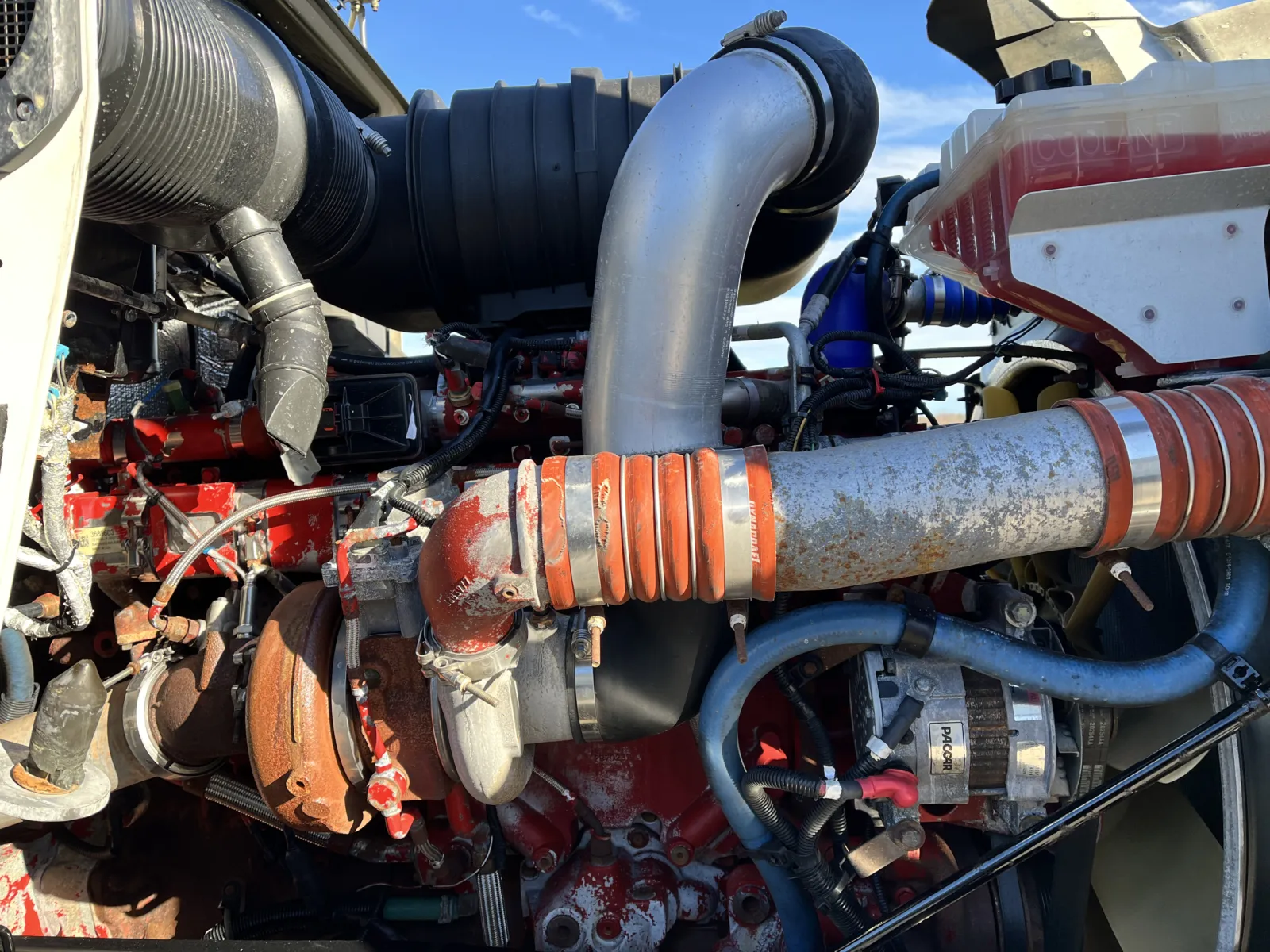 2011 Kenworth T800 - image 12