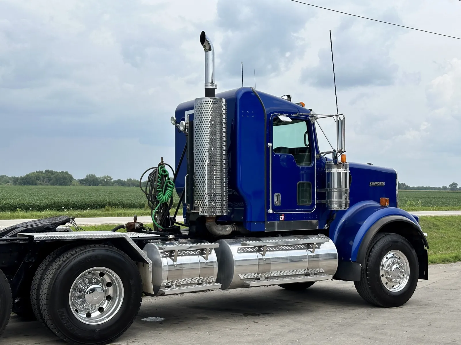 2018 Kenworth W900 - image 7