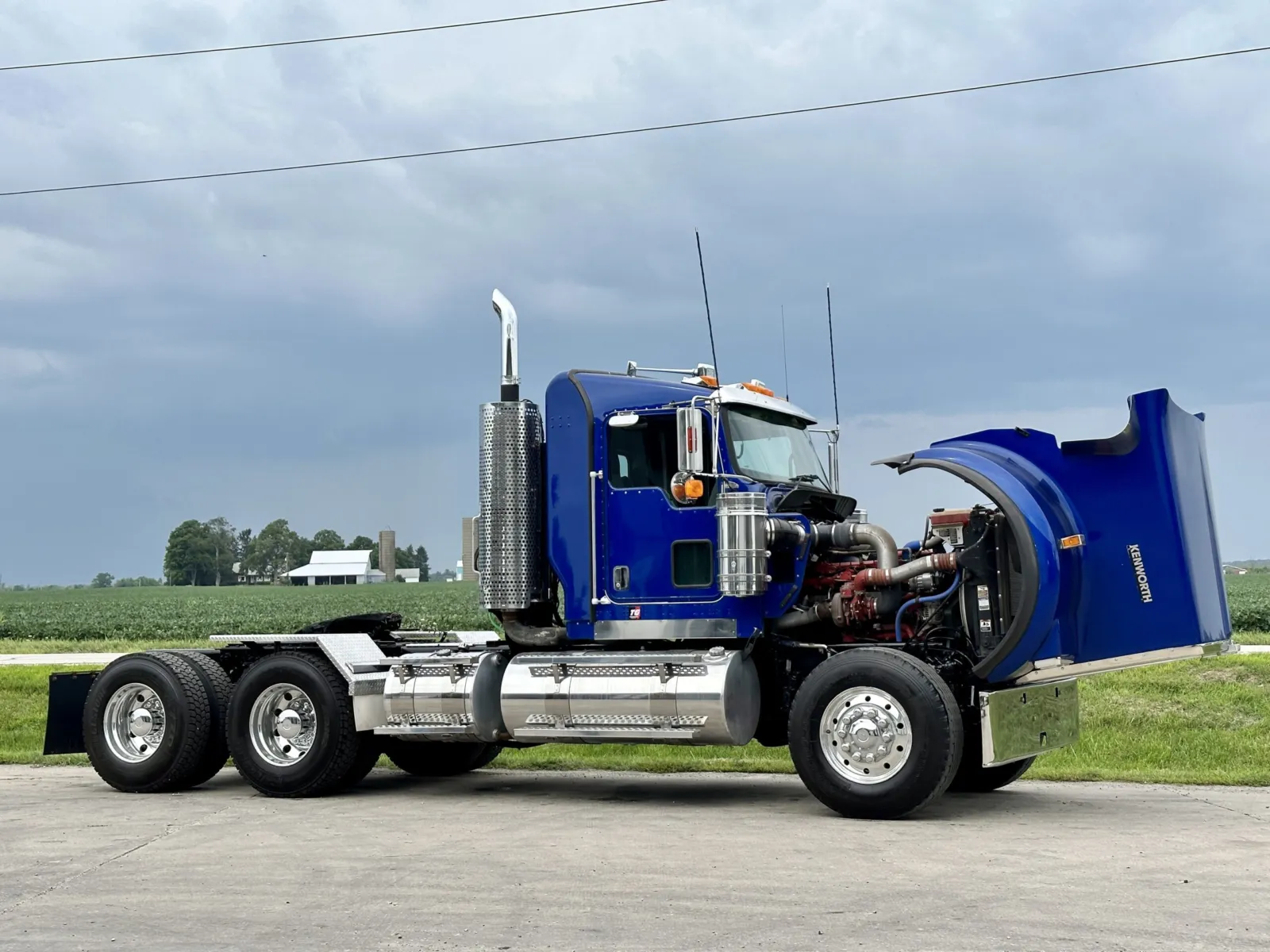 2018 Kenworth W900 - image 9