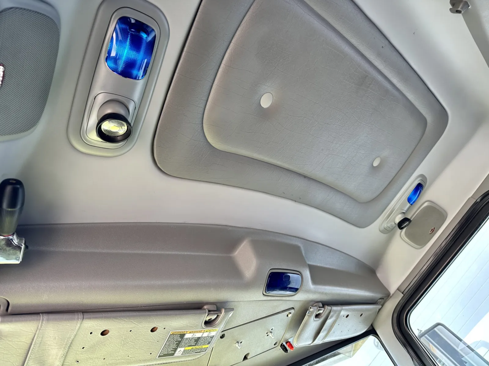 2014 Peterbilt 389 - image 22