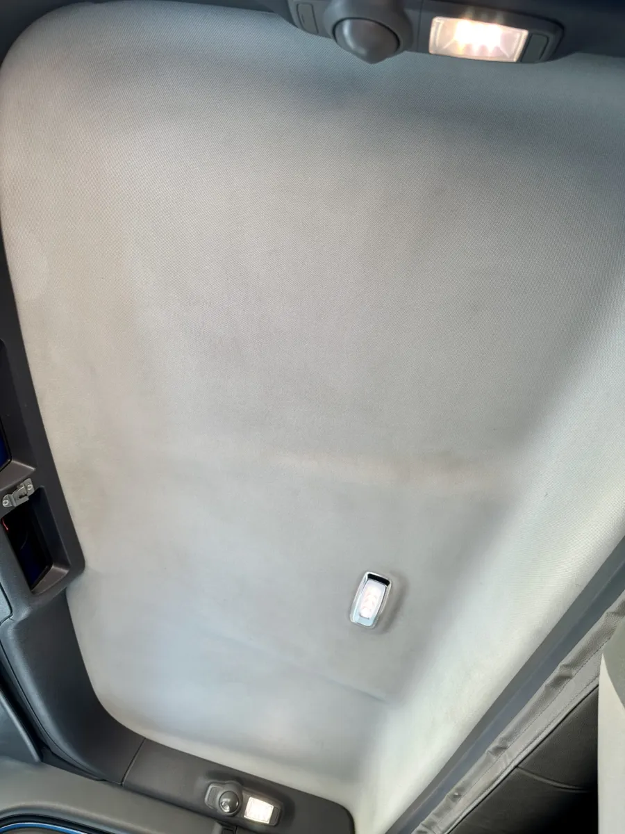 2016 Peterbilt 567 - image 20