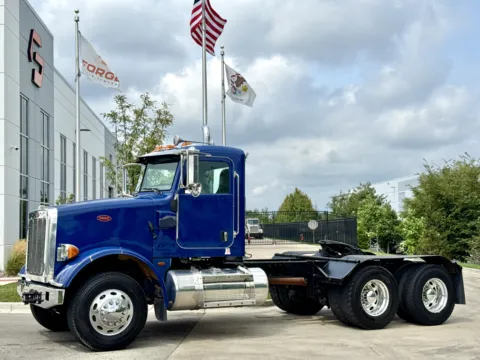 2016 PETERBILT 365 for sale in New Lenox, IL