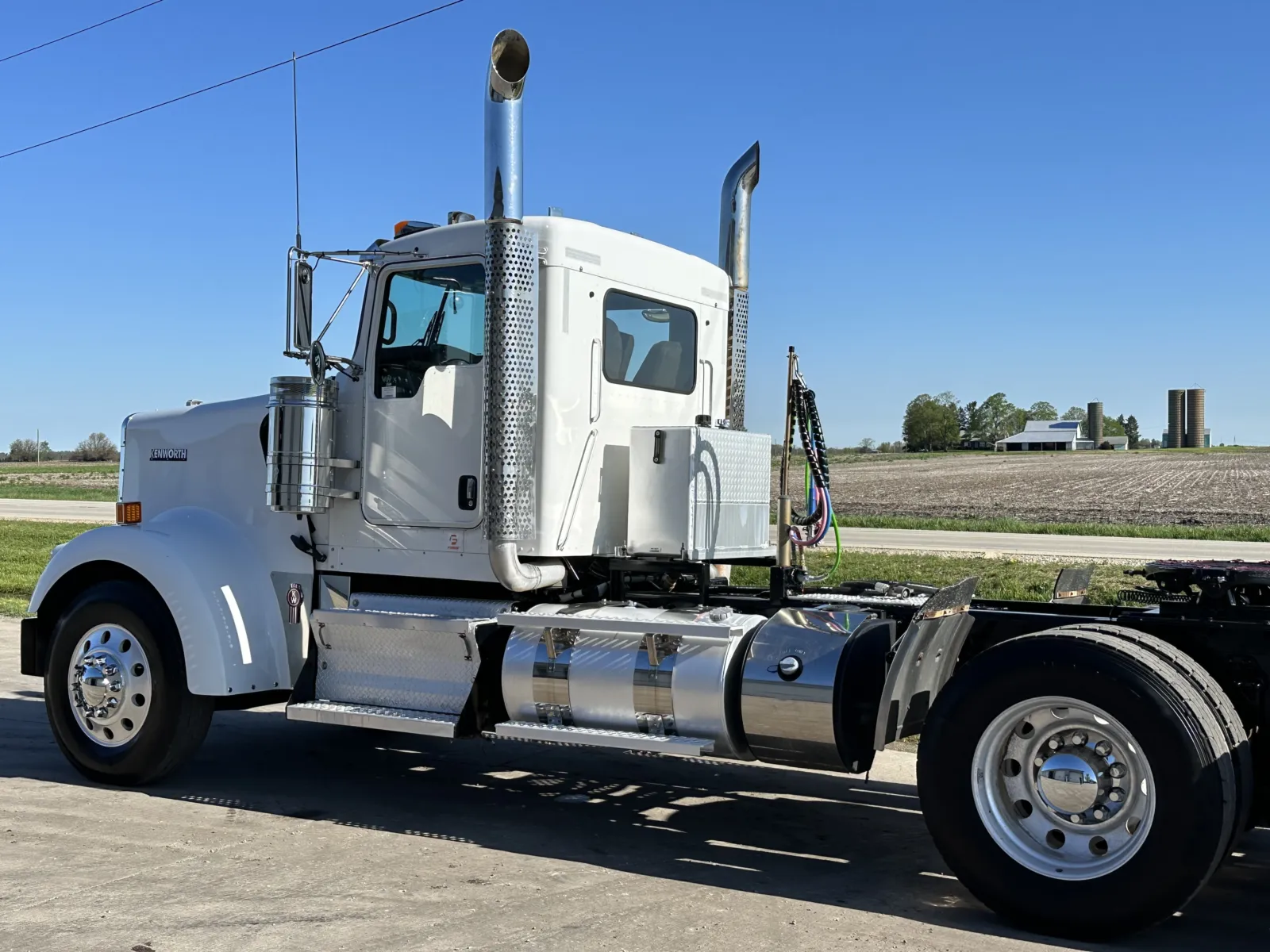 2015 Kenworth W900 - image 8