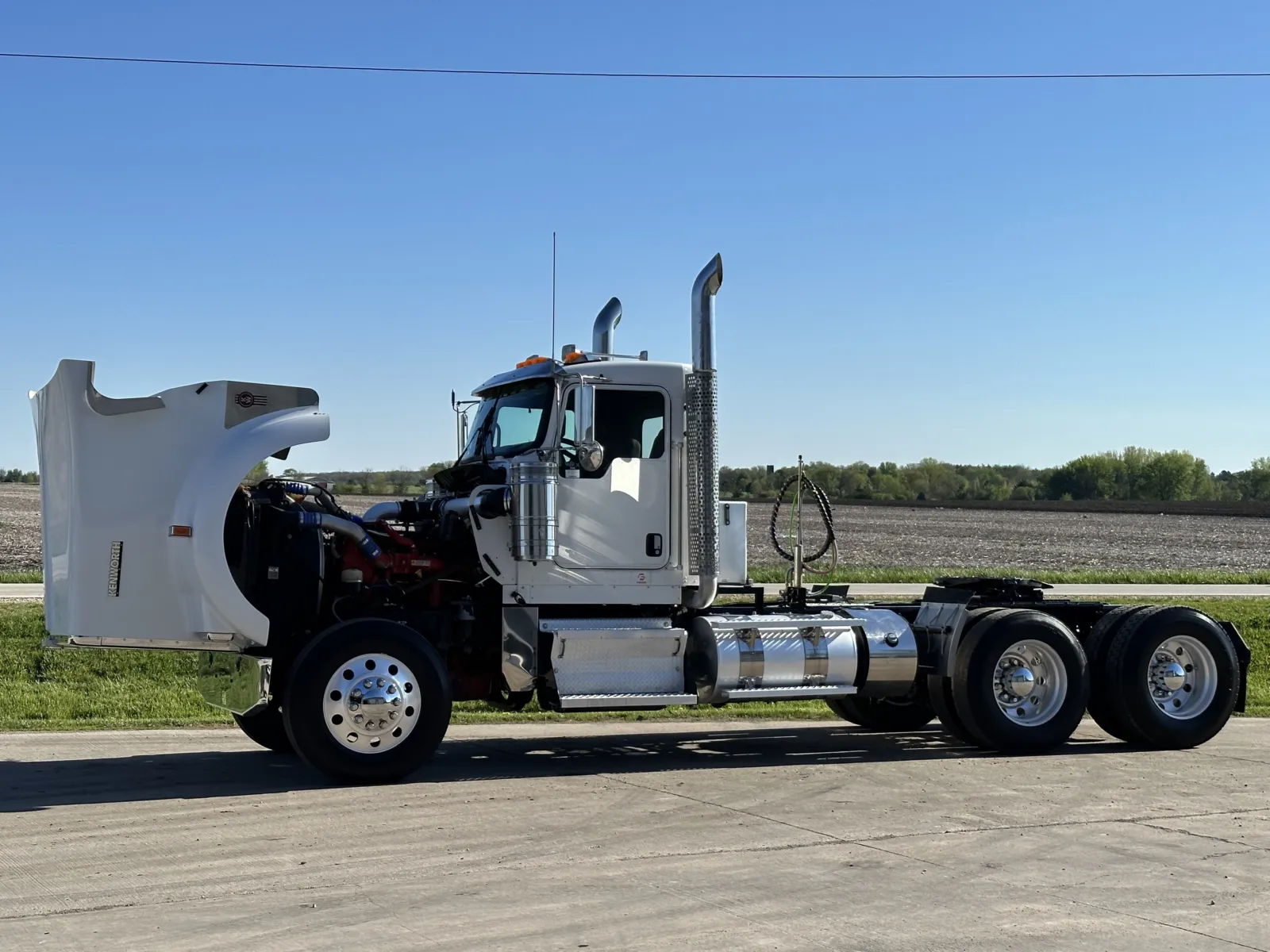 2015 Kenworth W900 - image 10