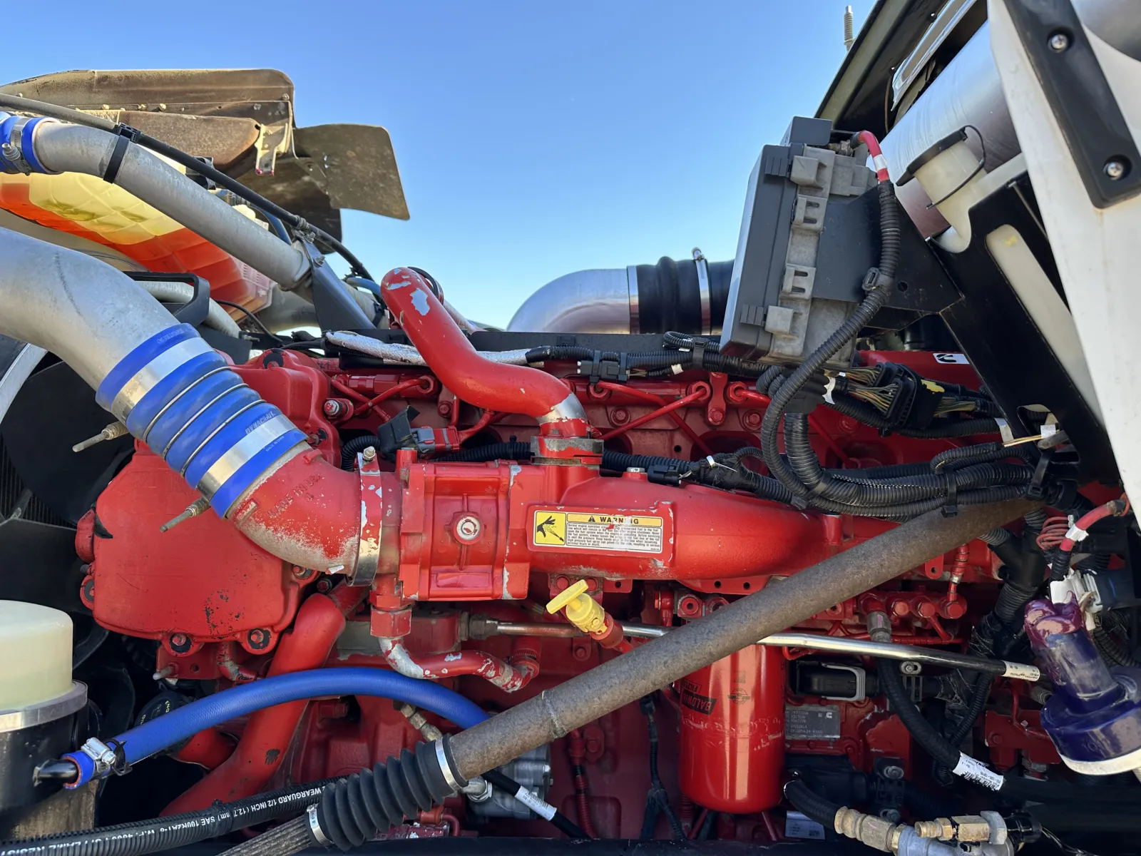 2015 Kenworth W900 - image 12