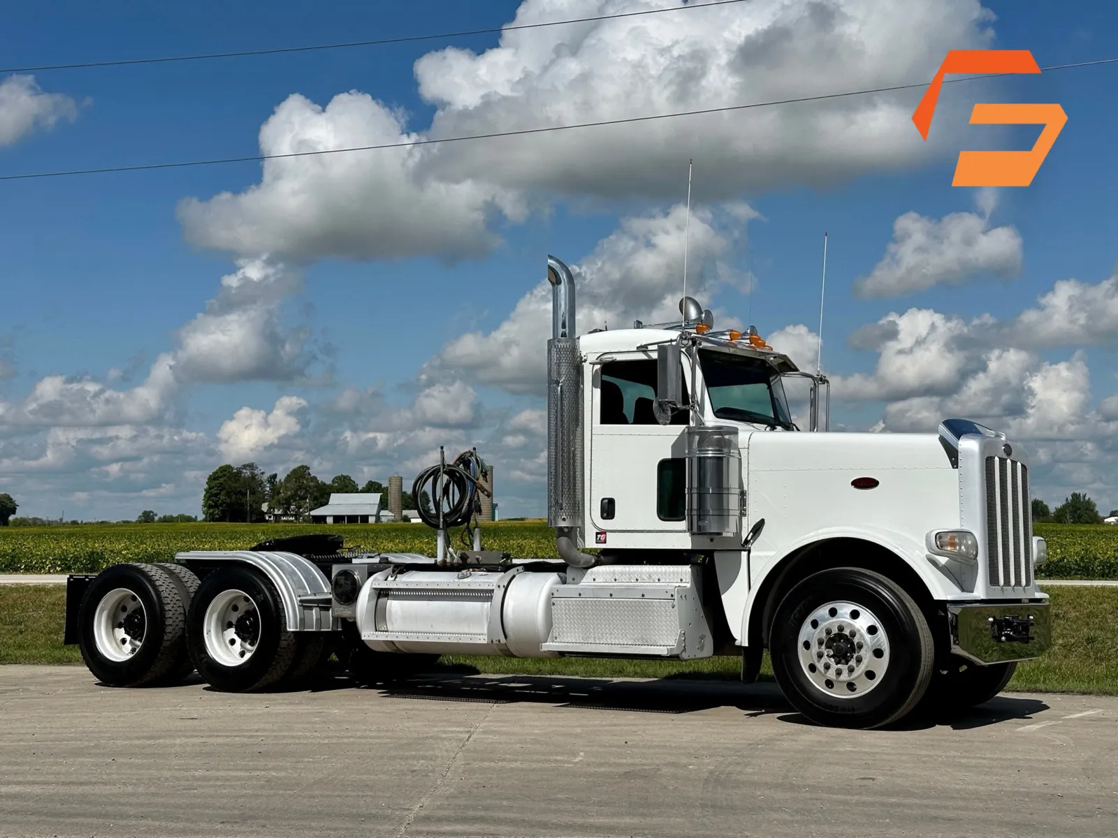2014 PETERBILT 388 for sale in New Lenox, IL