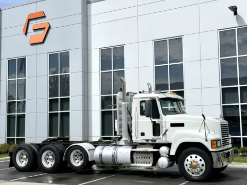 Photos of 2013 MACK CHU613 for sale in New Lenox, IL at Forge Truck Centers - Illinois