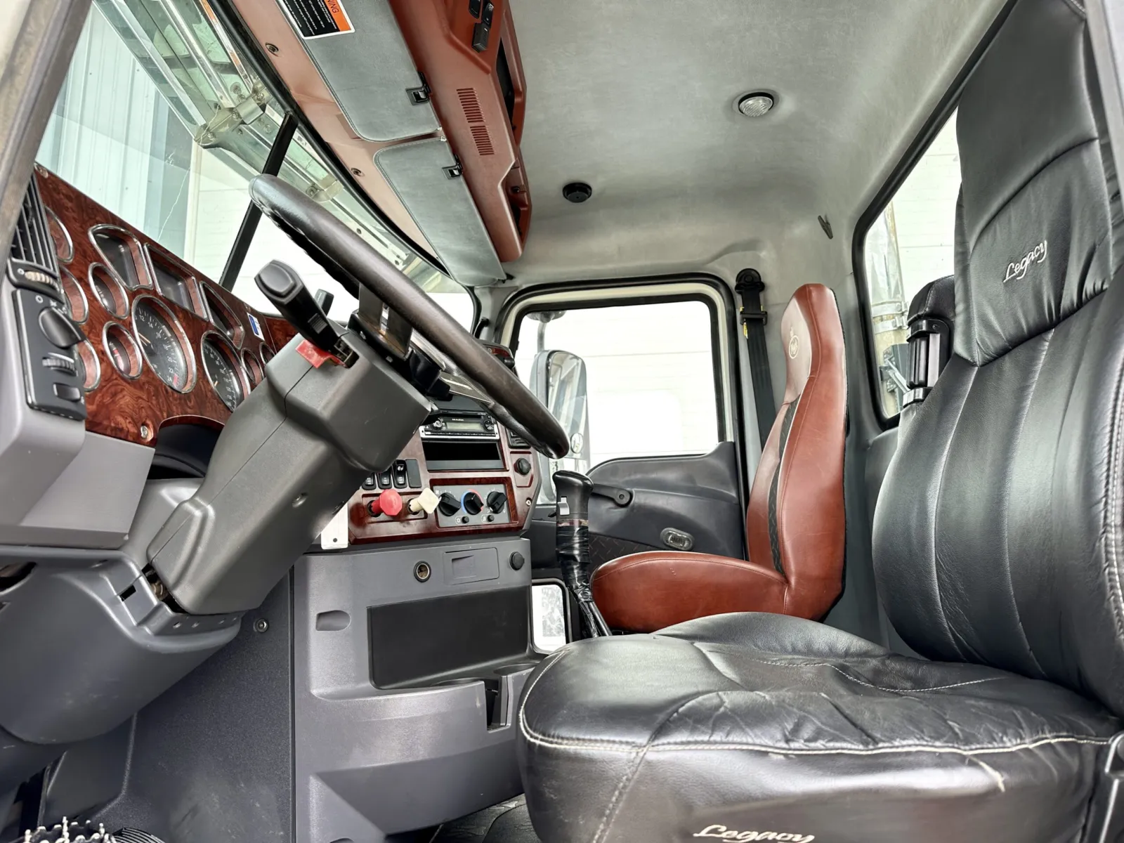 2013 Mack - image 14