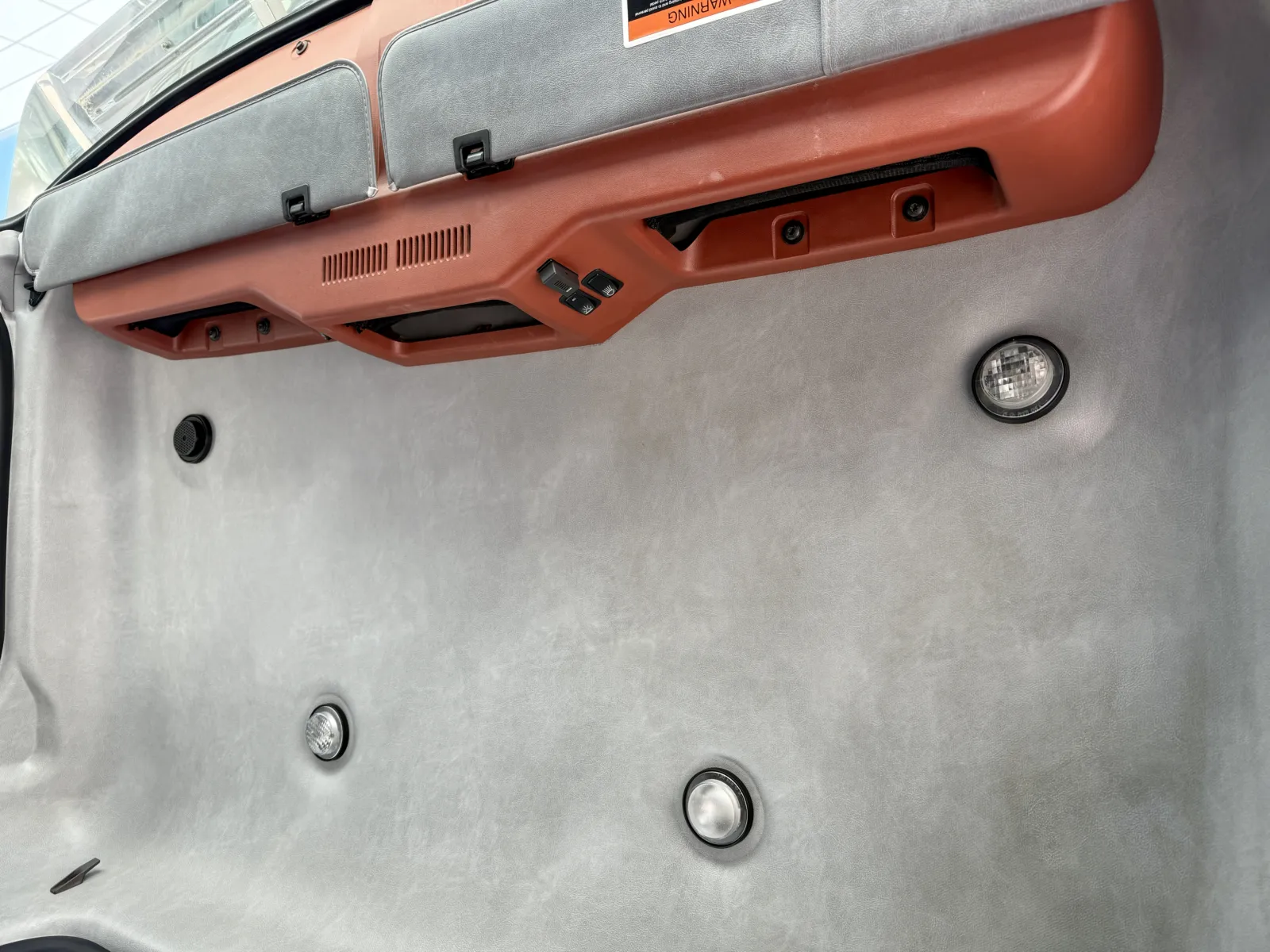 2013 Mack - image 21