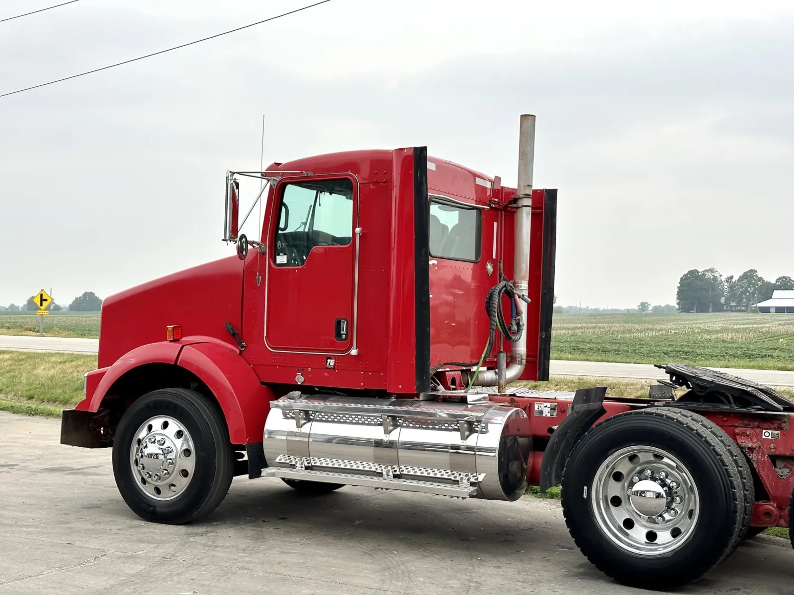 2012 Kenworth T800 - image 8