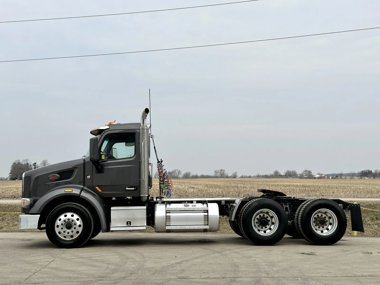 2022 Peterbilt 567 - image 4