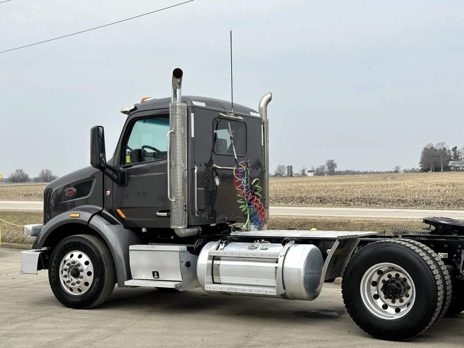 2022 Peterbilt 567 - image 8