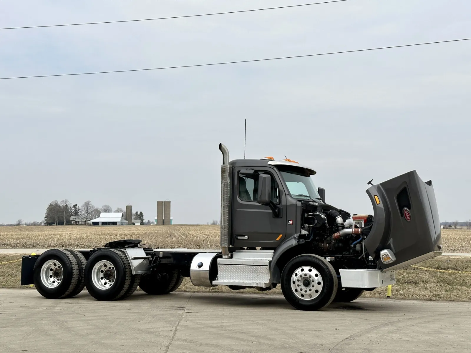 2022 Peterbilt 567 - image 9