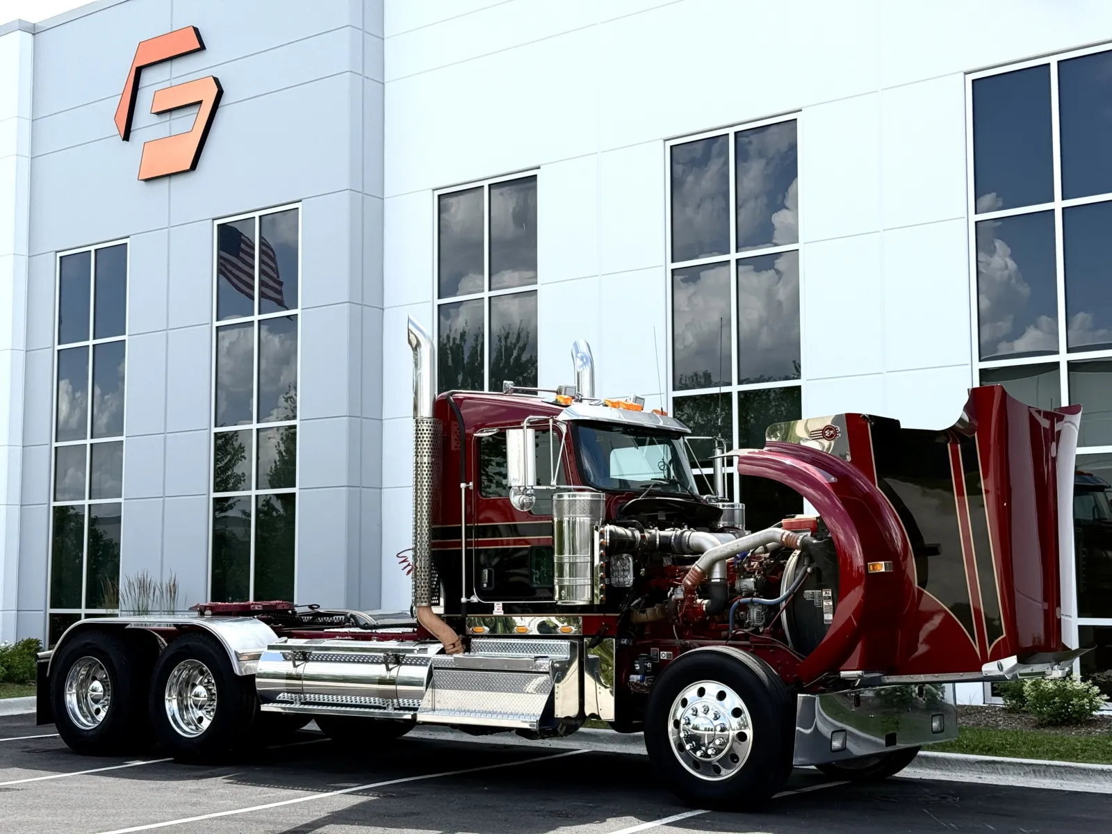 2020 Kenworth W900 - image 9