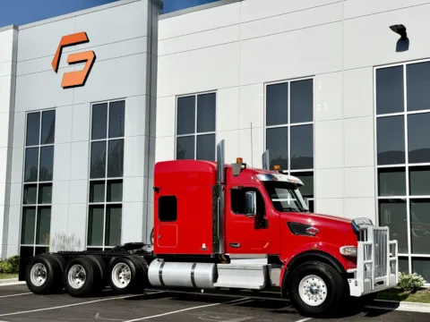 Photos of 2019 PETERBILT 567 for sale in New Lenox, IL at Forge Truck Centers - Illinois