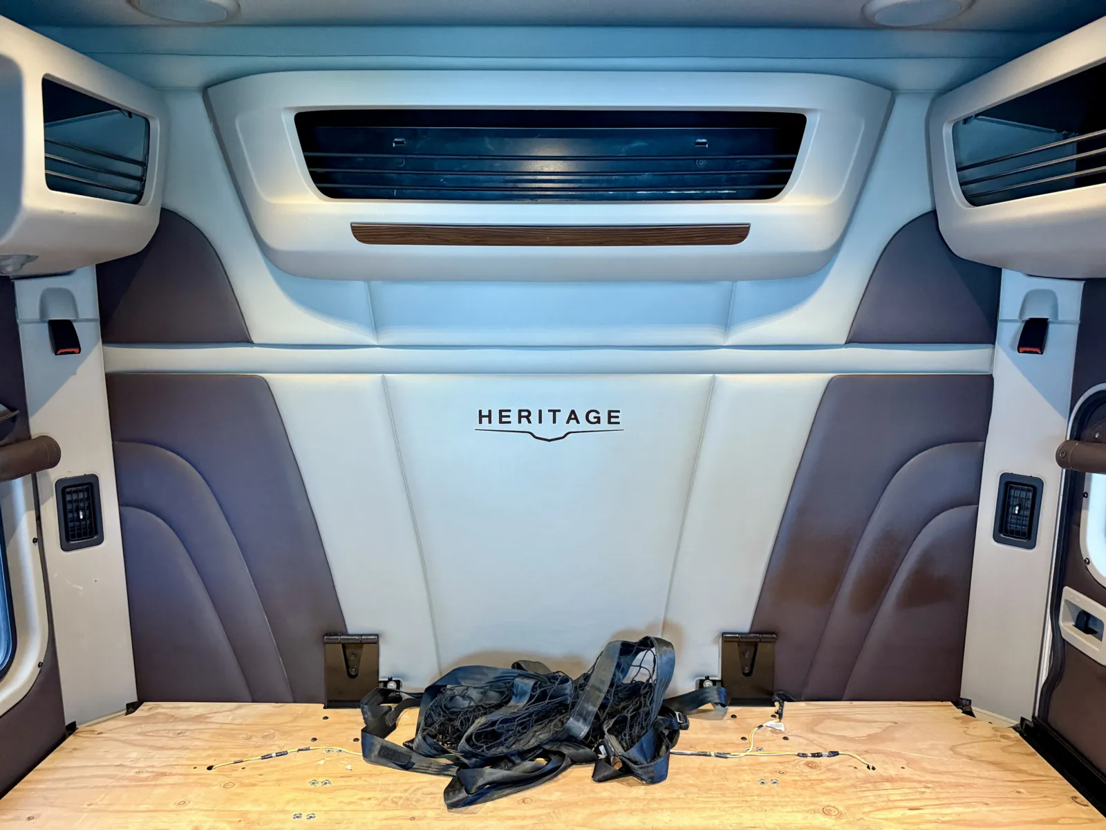 2019 Peterbilt 567 - image 23