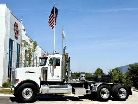 2000 PETERBILT 378 for sale in New Lenox, IL
