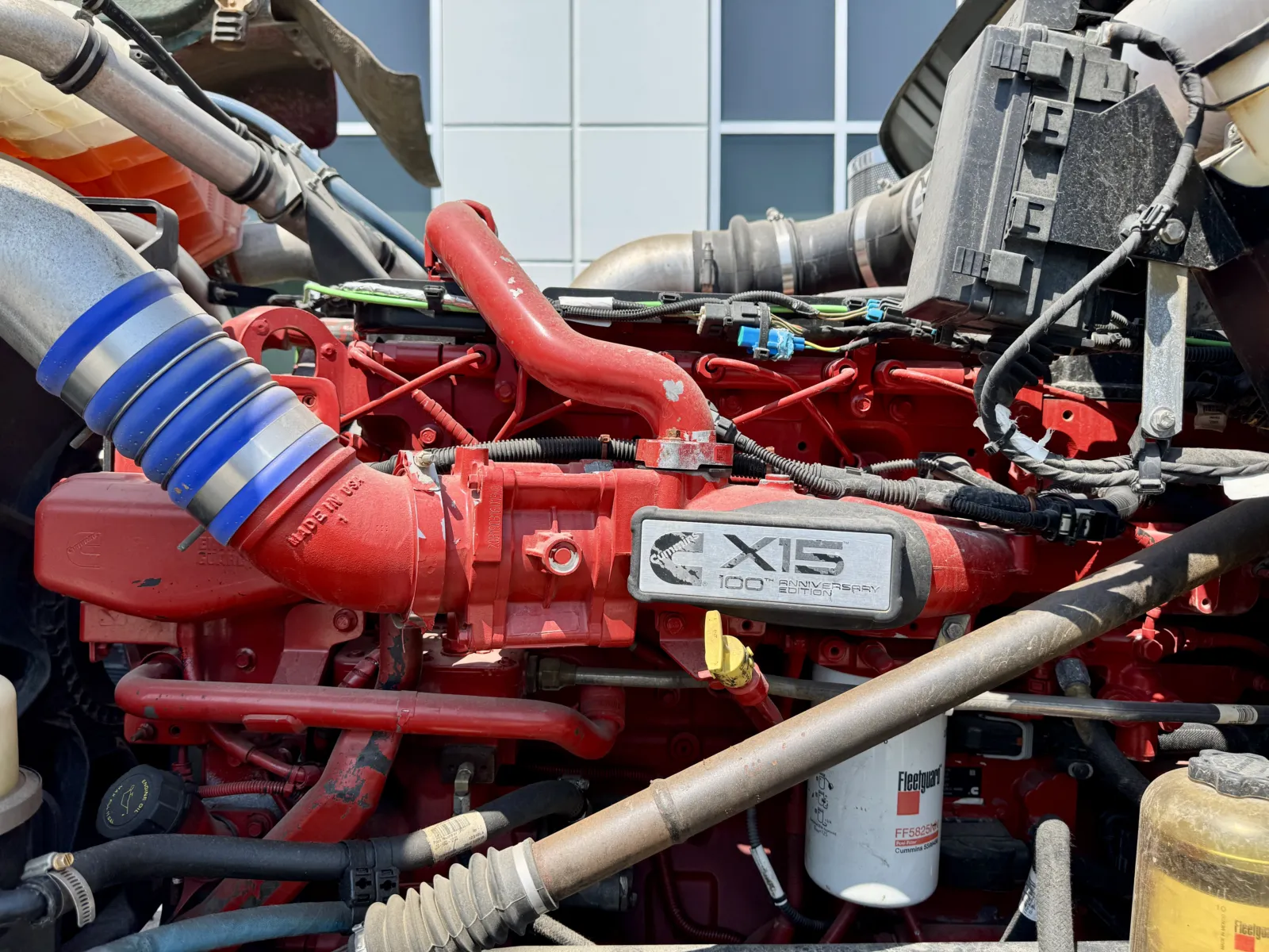 2020 Kenworth W900 - image 12