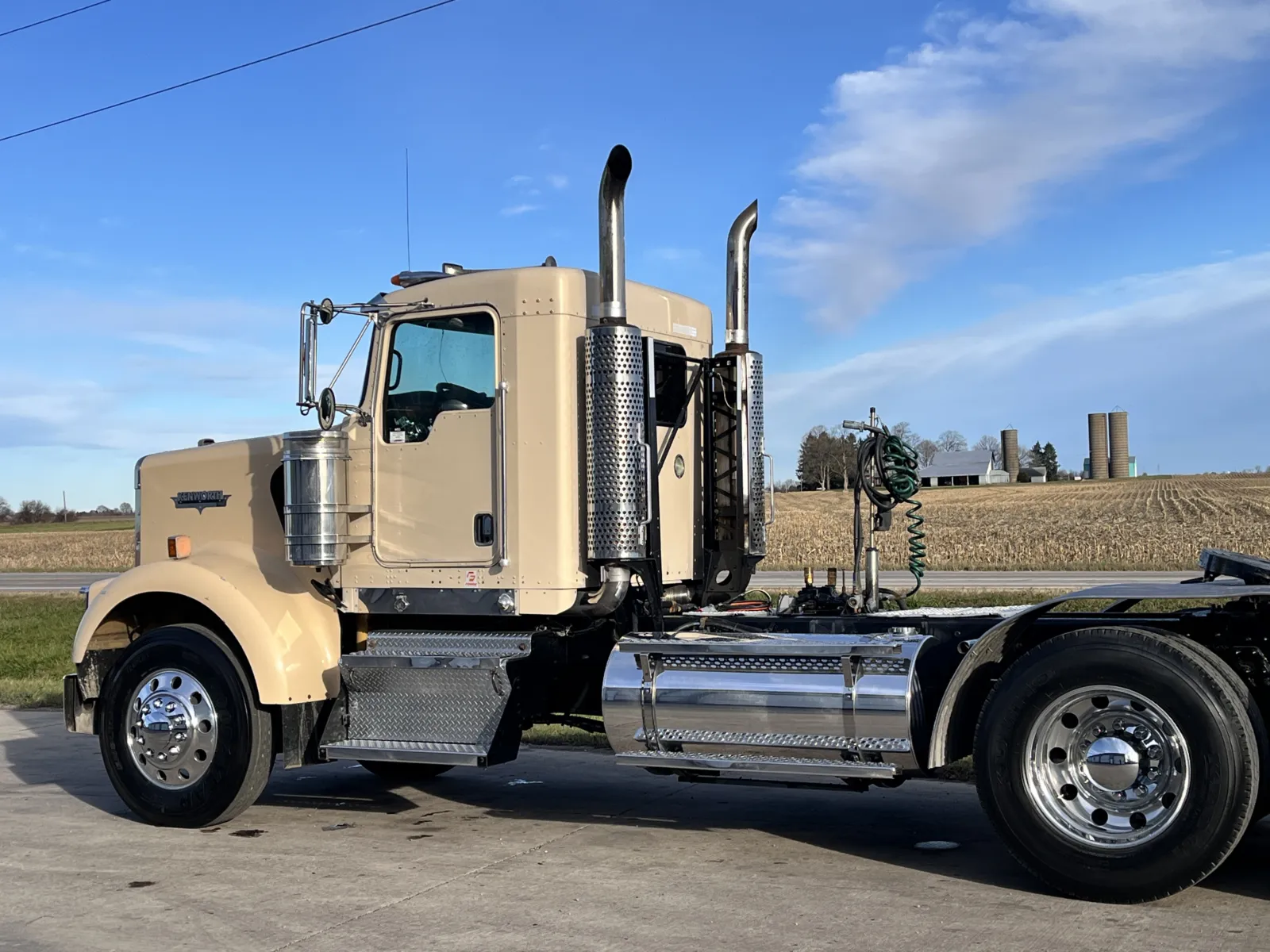 2005 Kenworth W900 - image 8