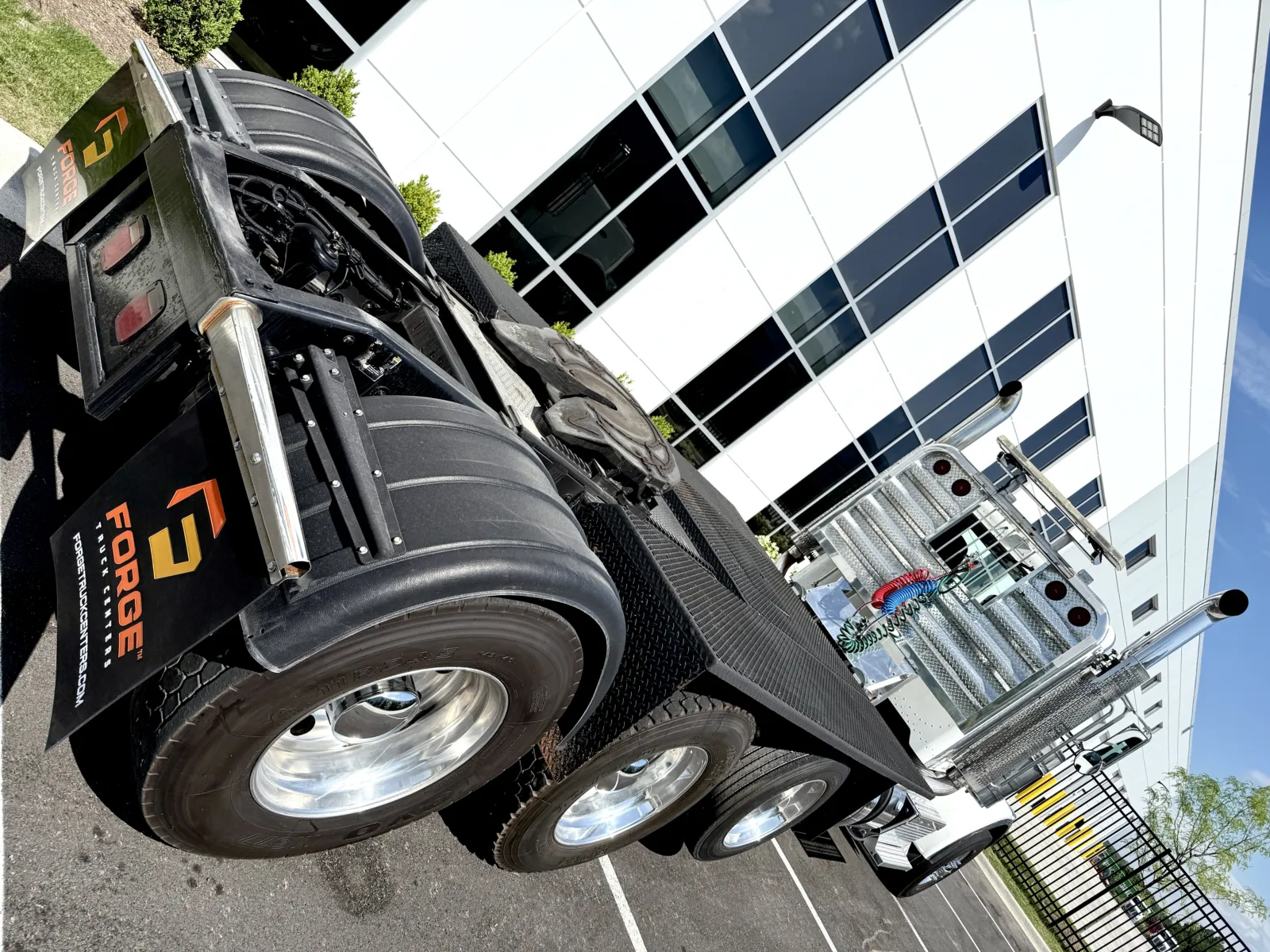 2012 Peterbilt 389 - image 11