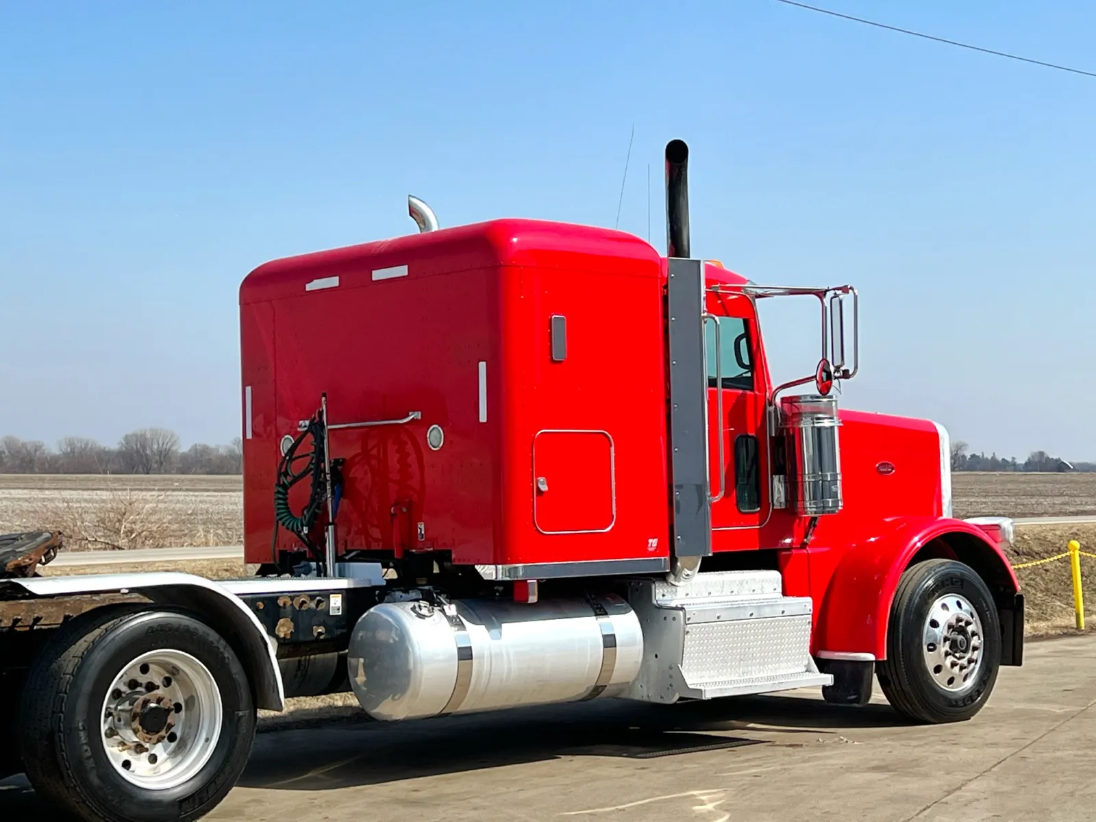 2013 Peterbilt - image 7