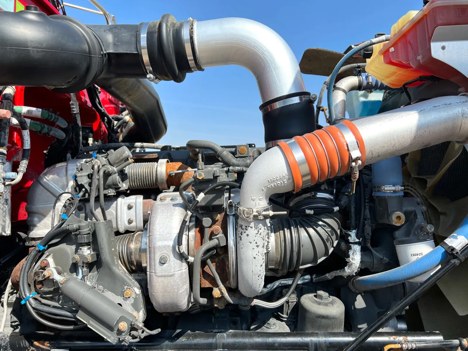 2013 Peterbilt - image 12