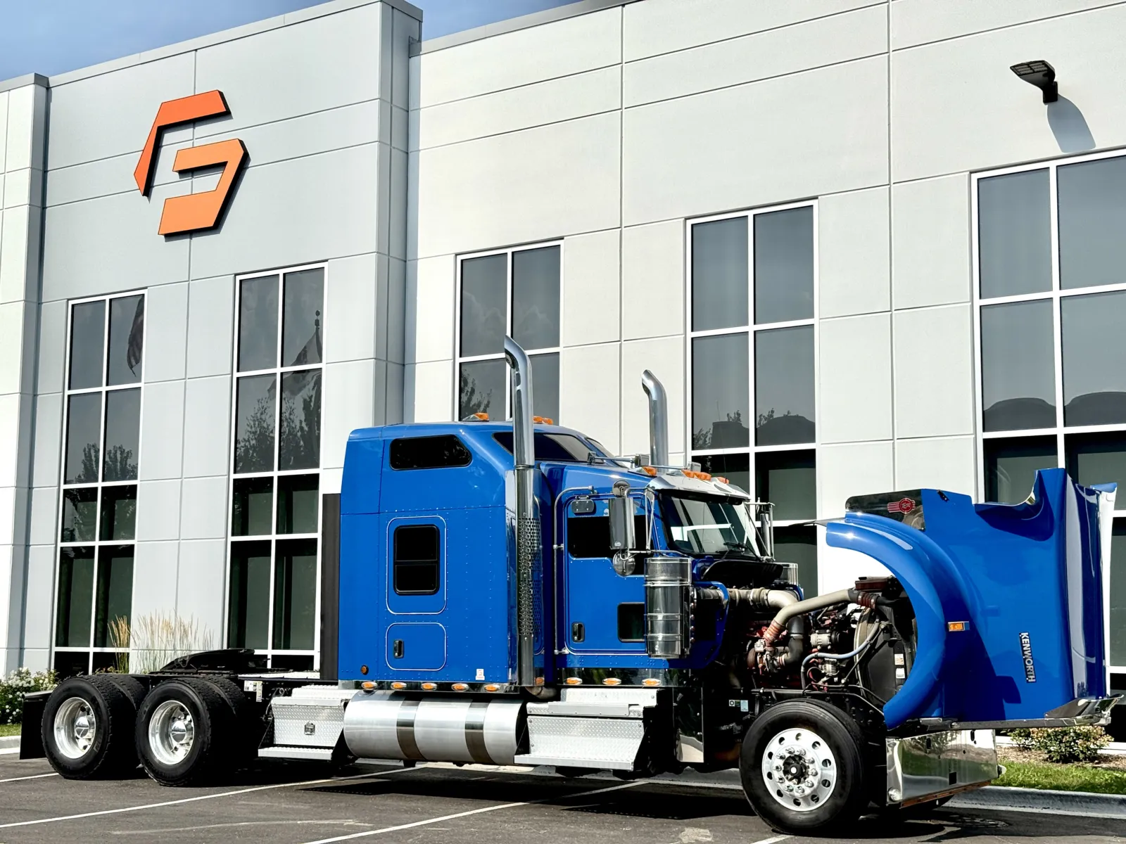 2018 Kenworth W900 - image 9