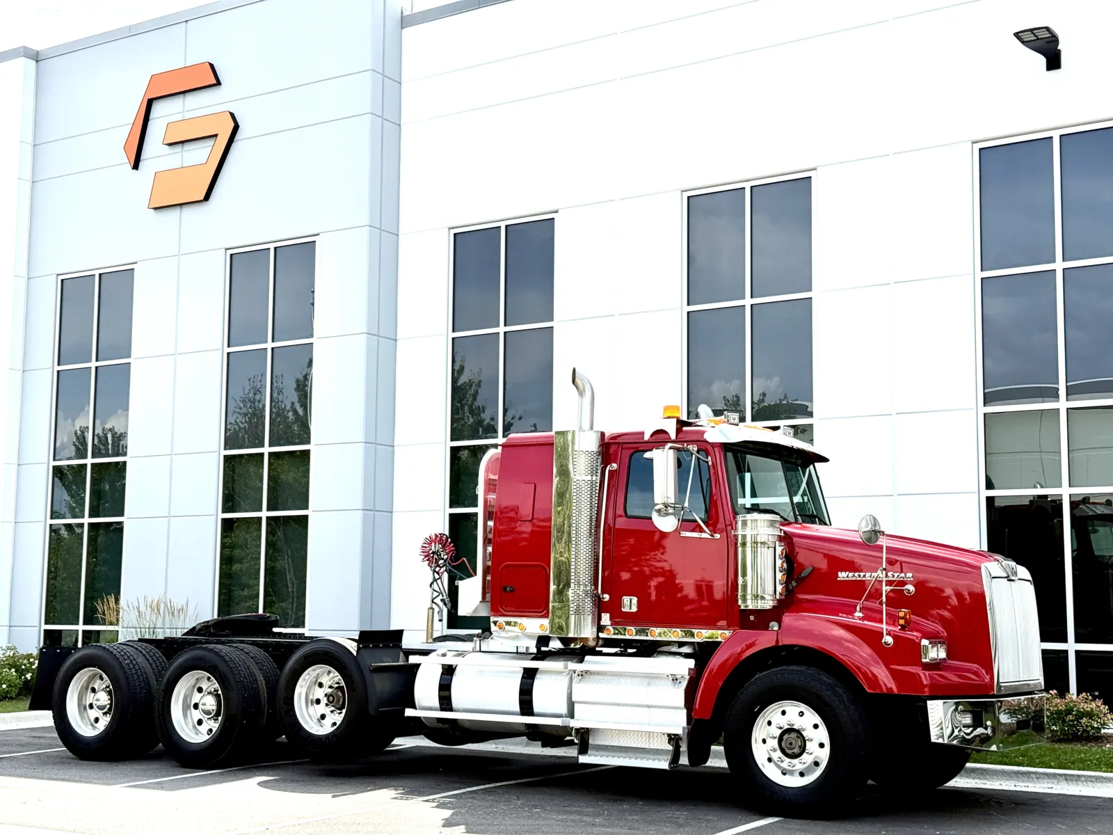 2012 Western Star 4900 - image 2