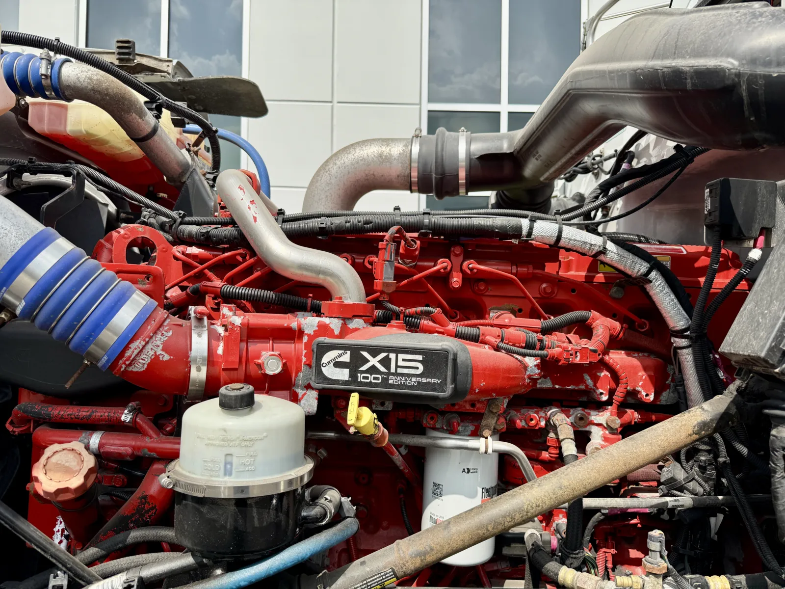 2020 Peterbilt 389 - image 12