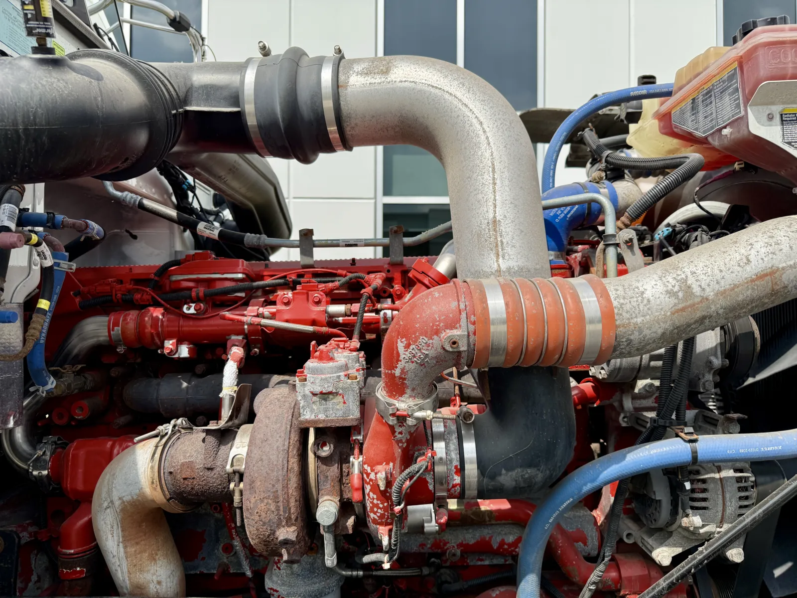 2020 Peterbilt 389 - image 13