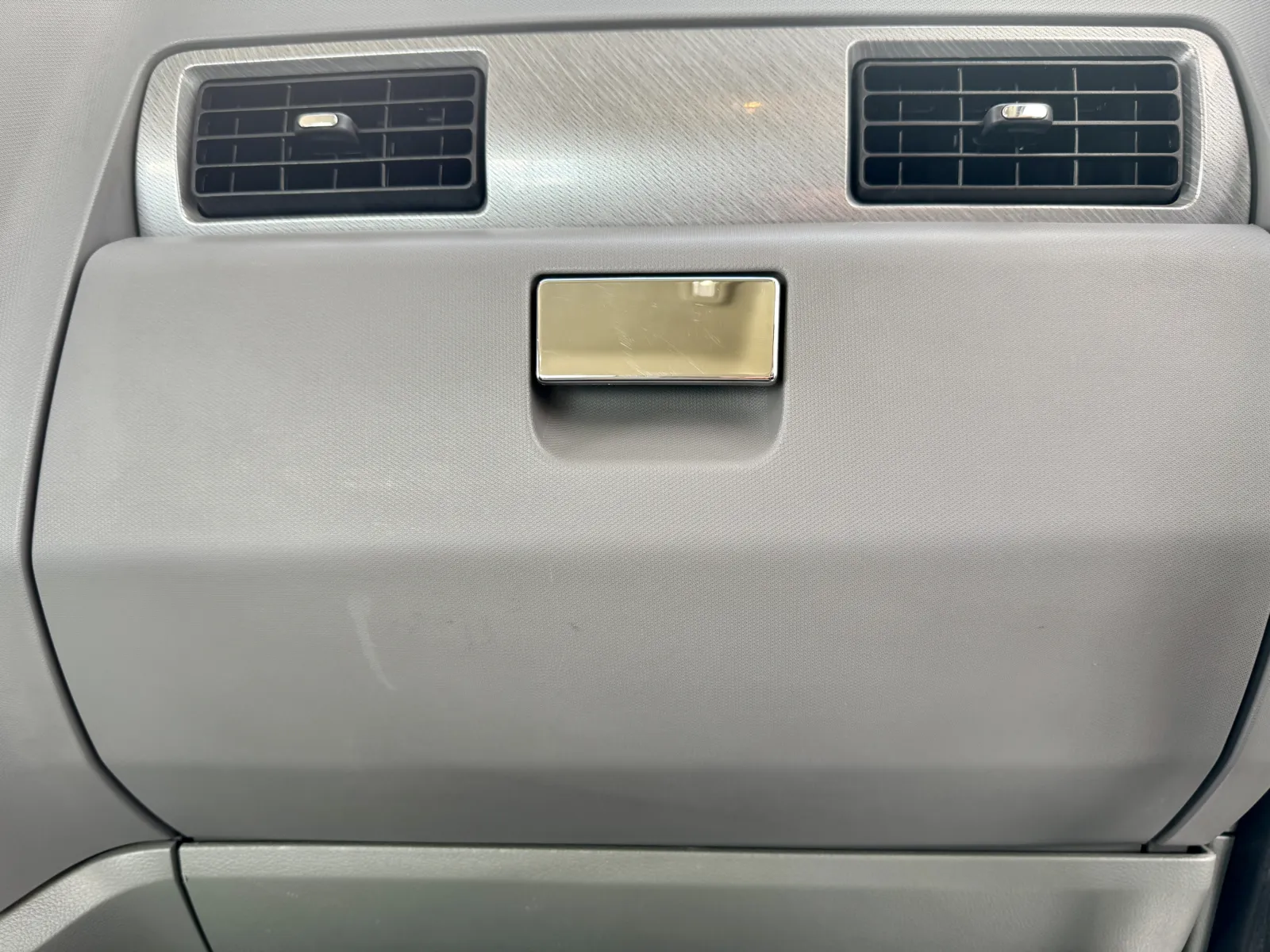 2015 Kenworth T880 - image 19