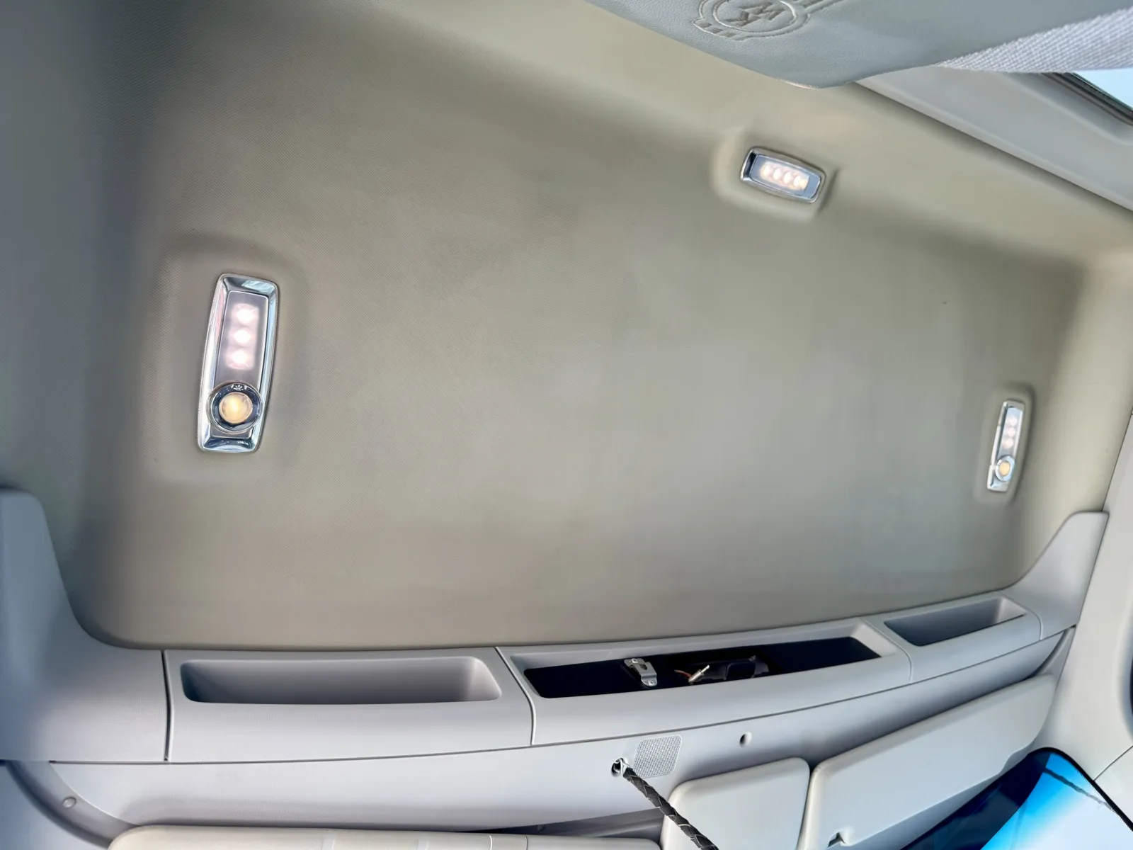 2015 Kenworth T880 - image 21