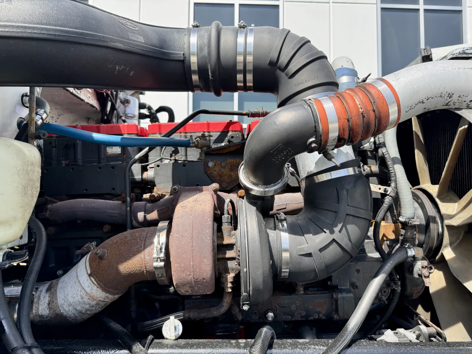 2001 Peterbilt - image 13