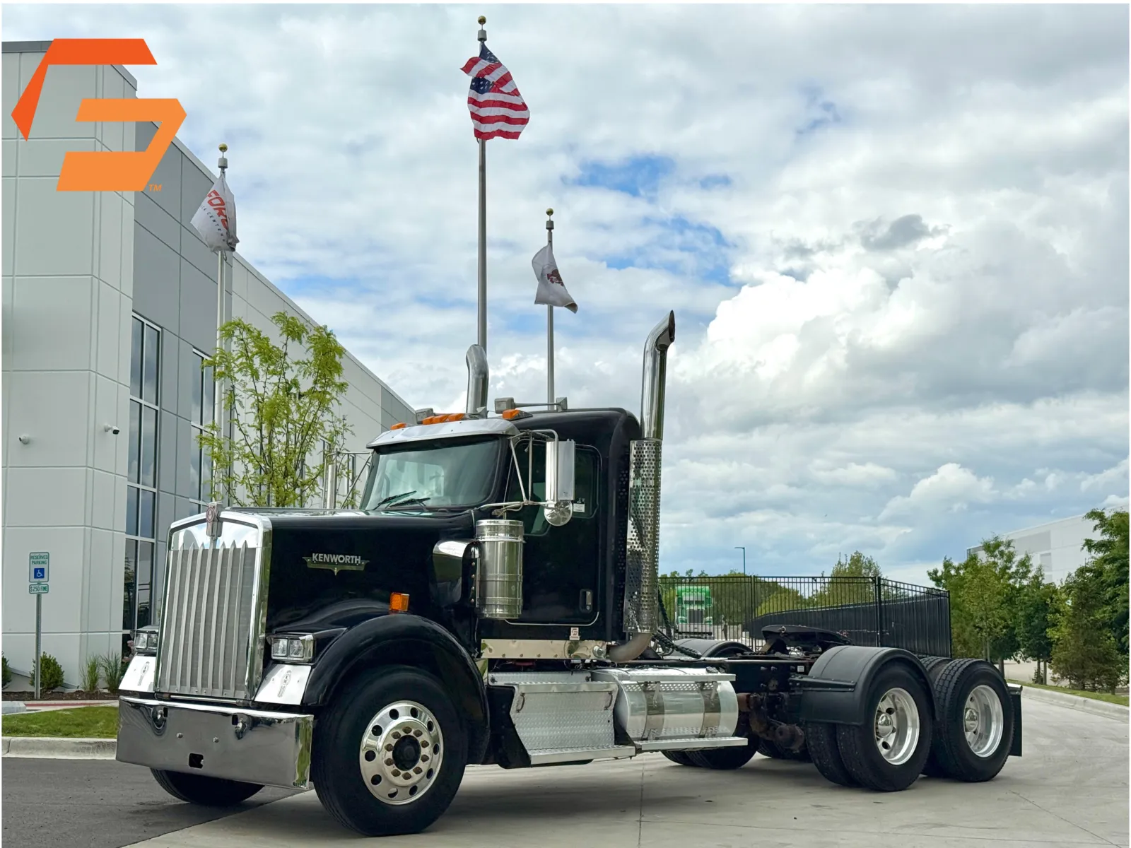 2019 KENWORTH W900