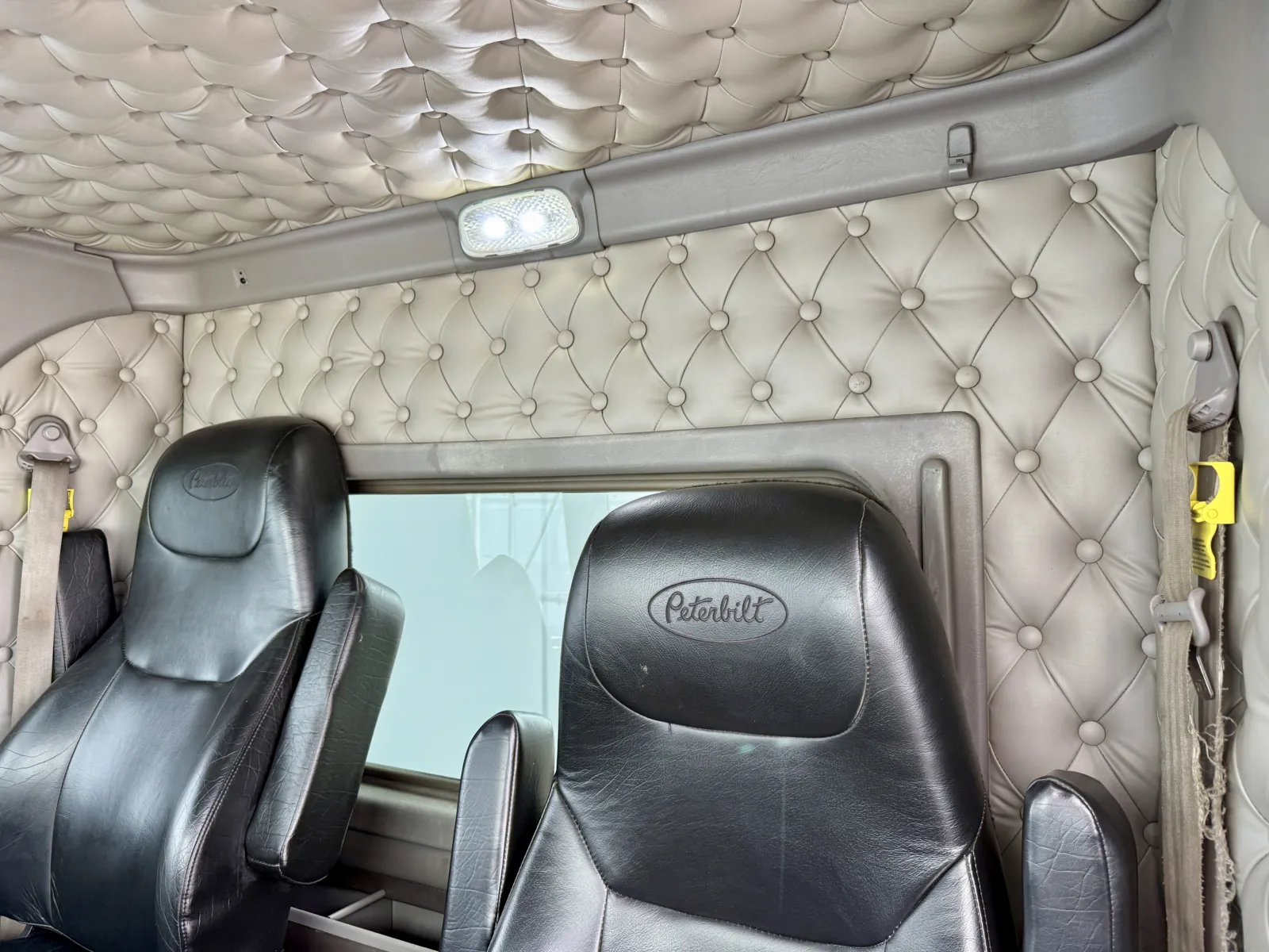 2019 Kenworth W900 - image 20