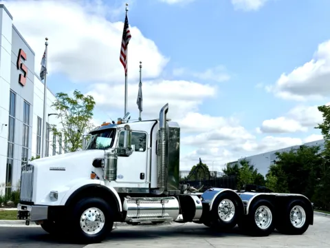 2014 KENWORTH T800 for sale in New Lenox, IL