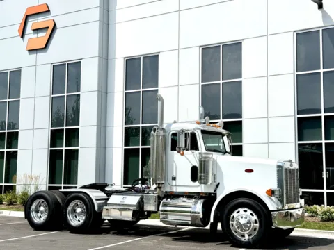 Photos of 2003 PETERBILT 378 for sale in New Lenox, IL at Forge Truck Centers - Illinois