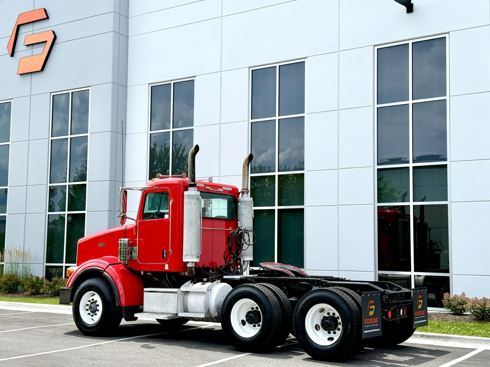 2006 Peterbilt - image 6