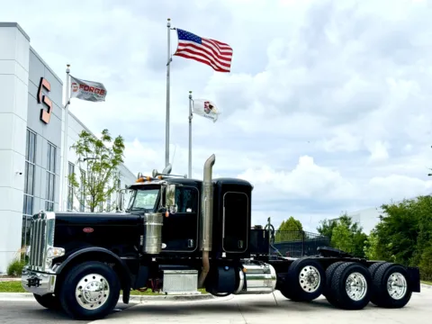 2024 PETERBILT 389 for sale in New Lenox, IL