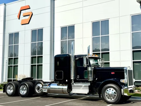 Photos of 2023 PETERBILT 389 for sale in New Lenox, IL at Forge Truck Centers - Illinois