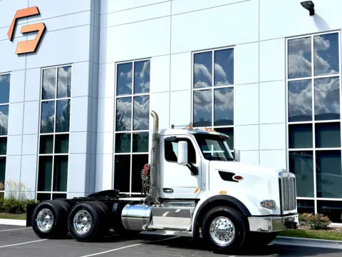 Photos of 2016 PETERBILT 567 for sale in New Lenox, IL at Forge Truck Centers - Illinois