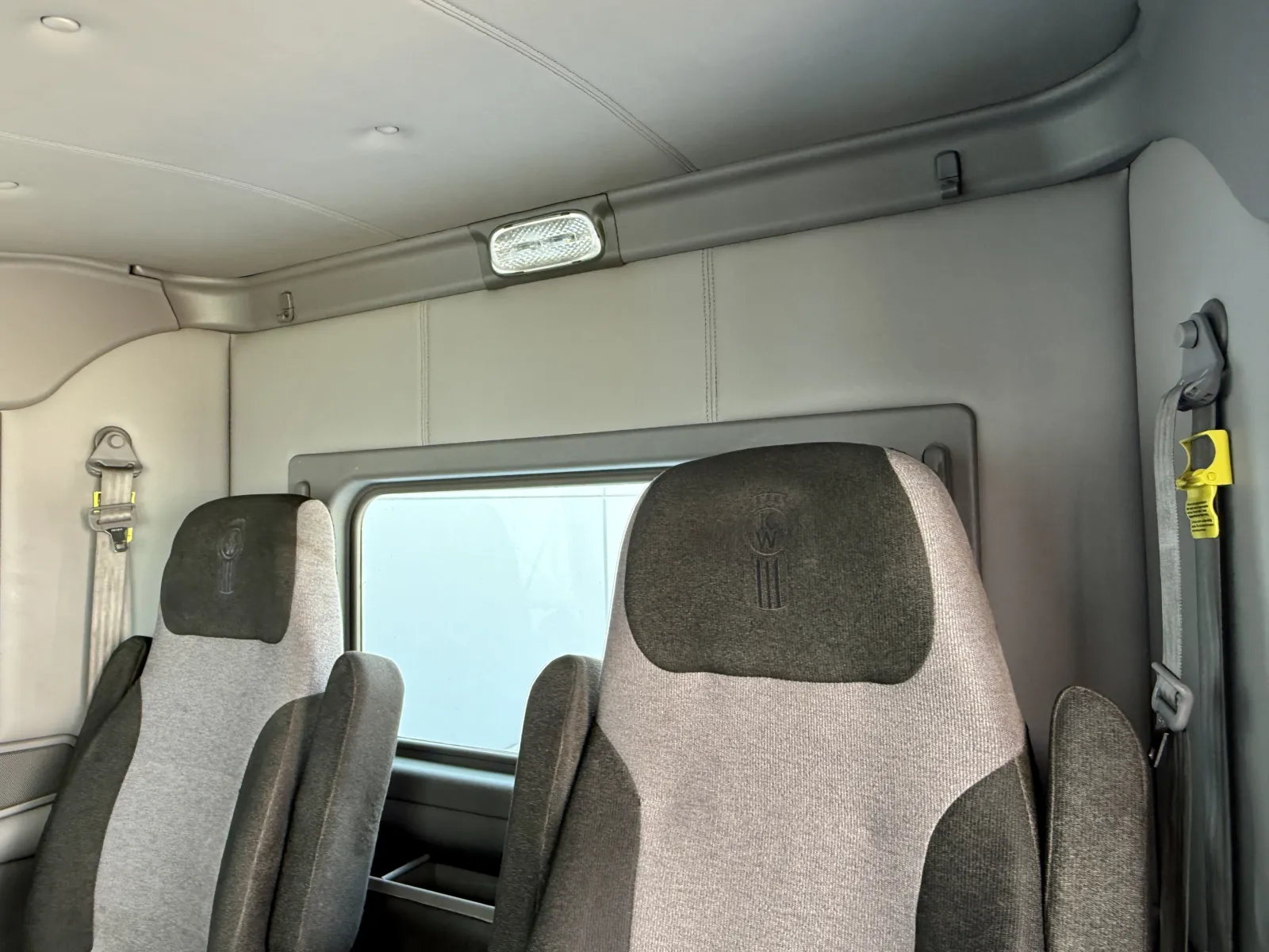 2023 Kenworth T800 - image 20