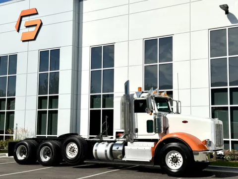 Photos of 2013 PETERBILT 367 for sale in New Lenox, IL at Forge Truck Centers - Illinois