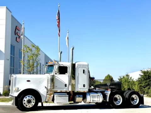 Used 2019 PETERBILT 389 for sale in New Lenox, IL at Forge Truck