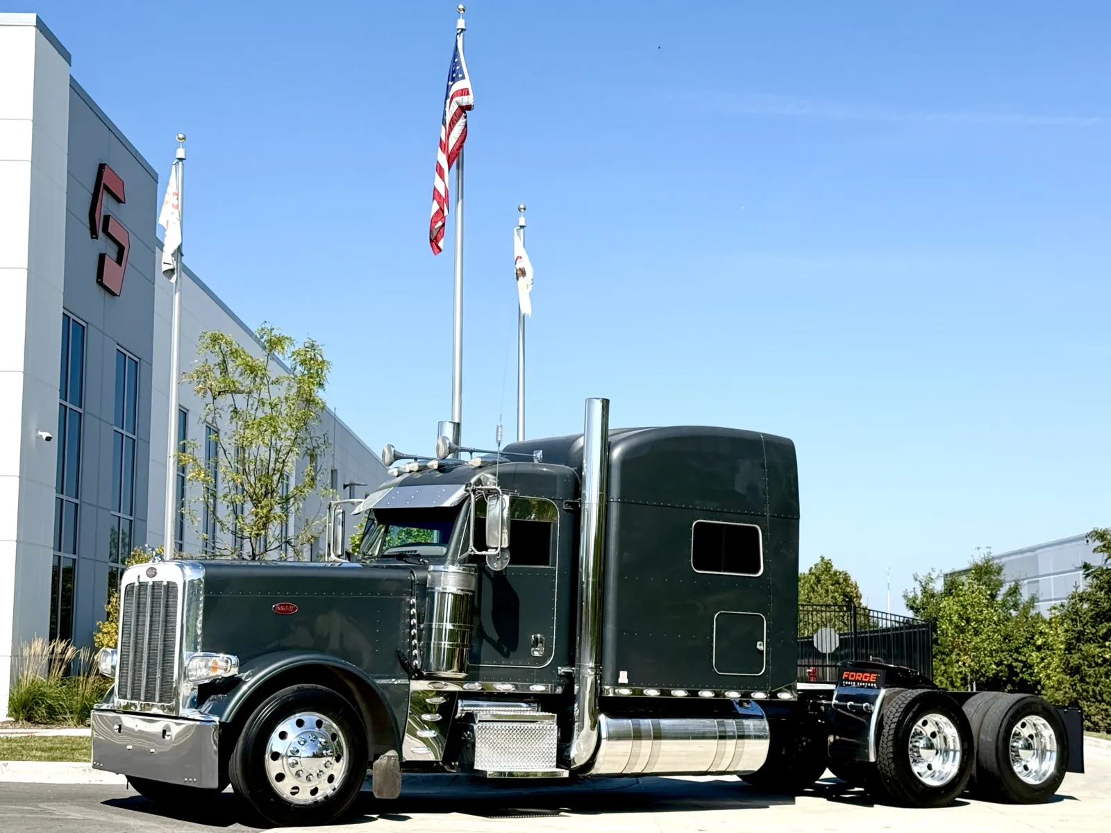 2015 PETERBILT 389 for sale in New Lenox, IL