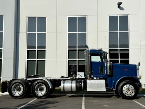 Another view of 2013 PETERBILT 388 for sale in New Lenox, IL at Forge Truck Centers - Illinois